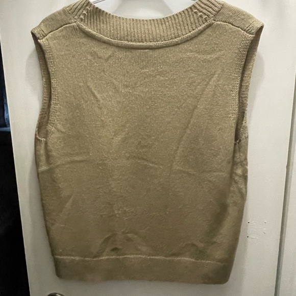 V neck sweater vest light brown - Picture 2 of 2